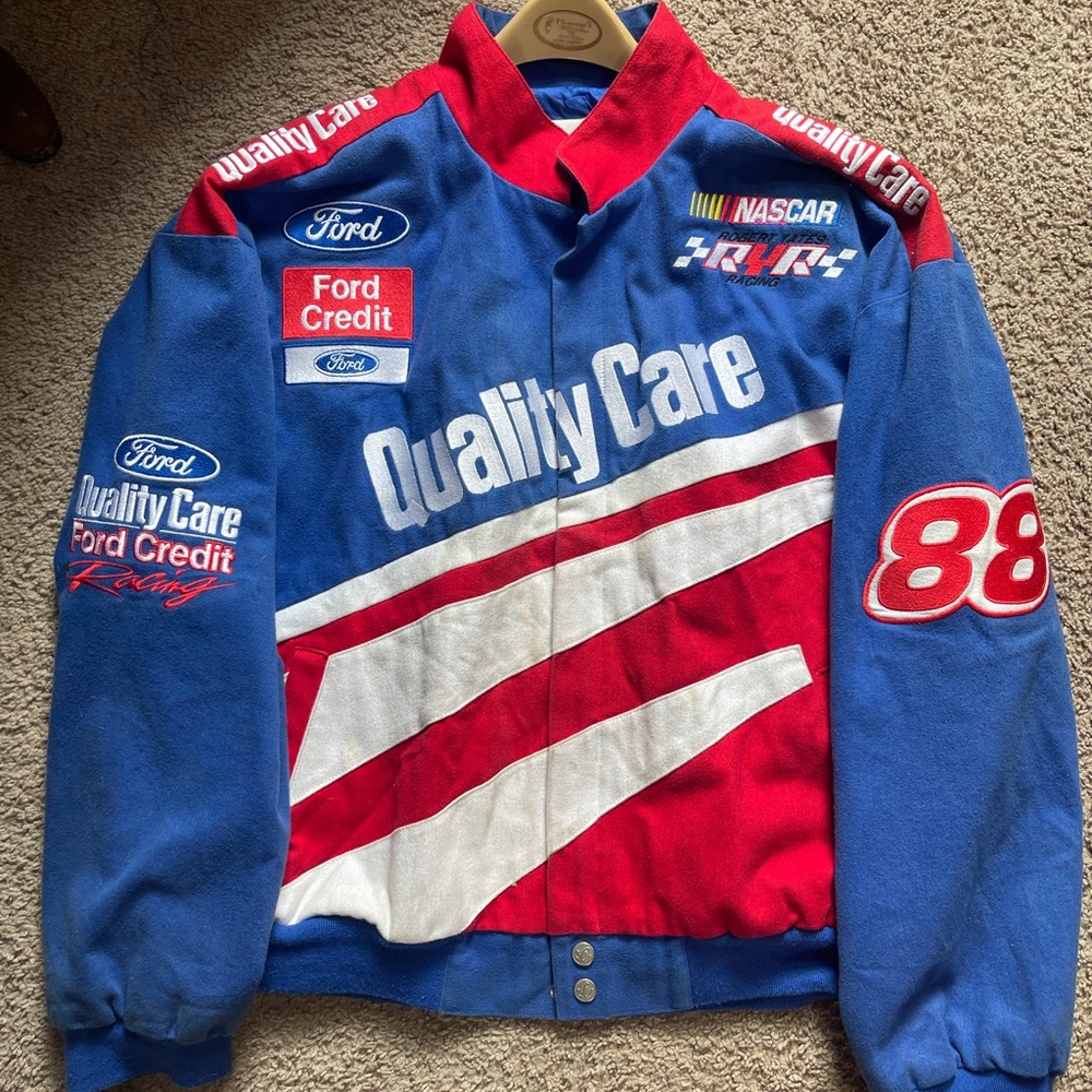 Vintage 90s Dale Jarrett #88 Quality Care Jacket